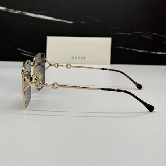 NEW GG1018SK 001 GUCCI GOLD GREY SQUARE WOMEN GUCCI SUNGLASSES - Picture 7 of 11